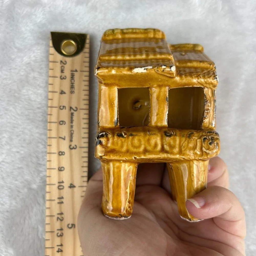 Vintage tiki castle aquarium decor Miniature Pagoda House‎ Ceramic Mid century